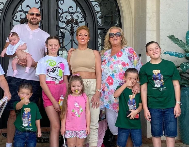 Tyson Fury’s Family – Meet His Wife Paris Fury and Their Six Children Tyson Fury's Family