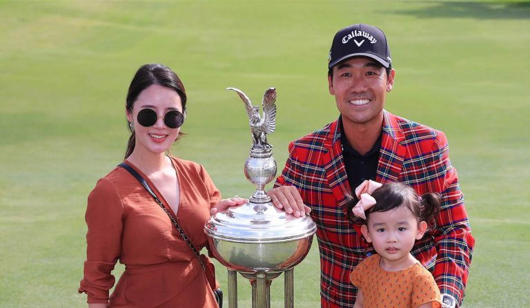 Julianne Na is Kevin Na’s Wife – Facts About Her Life Julianne Na